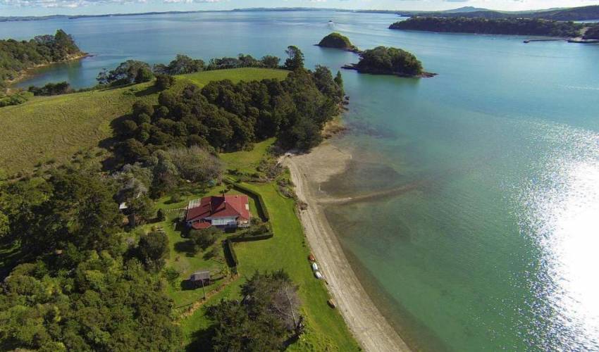 Villa 6269 in New Zealand Main Image